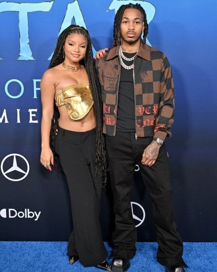 Голлі Бейлі з коханим