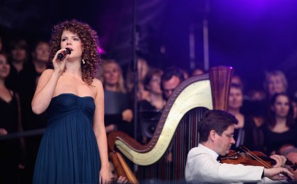 Джессі Баклі в молодості