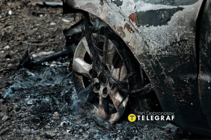 пошкодження автомобіля після влучання FPV