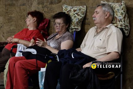 Кияни ховаються від атаки РФ у метро в ніч на 28 липня 2025
