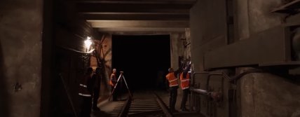 Герметичный заслон в метро Харькова