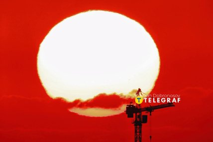 Рассвет над Киевом 5 апреля