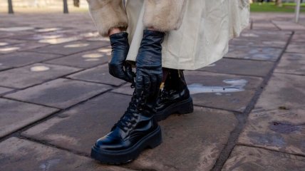 Названо тренди взуття на весну 2023 року