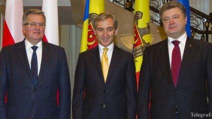 Порошенко обсудил сотрудничество между Украиной, Молдовой и Польшей