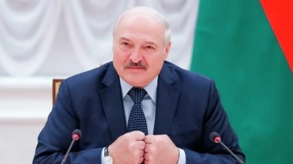 Лукашенко назвал протесты 2020-го "опухолью", а всех несогласных с этим - врагами (видео)