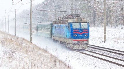 "Укрзализныця" увеличила количество дополнительных поездов на новогодние праздники