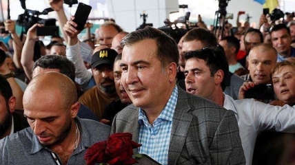 Саакашвили на границе не узнали