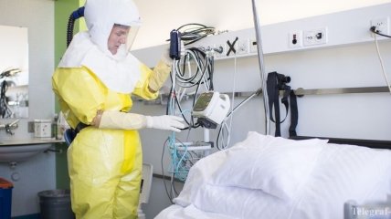 В Женеве вылечили врача, заразившегося Эболой