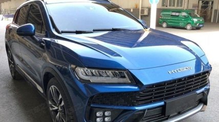В Китае представили клон автомобиля Lamborghini