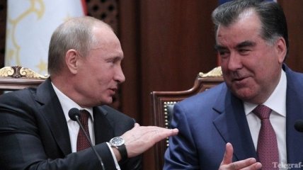 Таджикистан просит Россию не распространять "справочник мигранта"