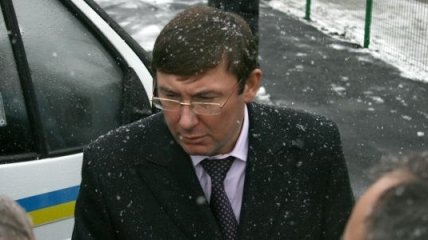 Прокуратура отказалась сажать Кузьмина по заявлению Луценко