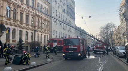 Огонь в администрации: В Киеве заявили о пожаре в Министерстве культуры