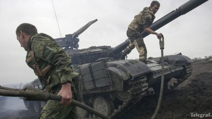 На полигоне под Торезом взорвался танк боевиков "ДНР"