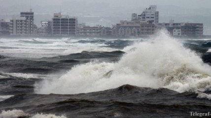Тайфун "Халон" оставил без электричества часть японского острова Кюсю