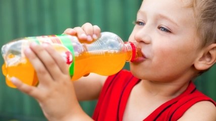 Опасная газировка: как выбрать качественный напиток для ребенка