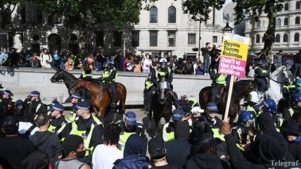 Антирасистские протесты в Лондоне: тысячи людей вышли на улицы вопреки рекомендациям властей