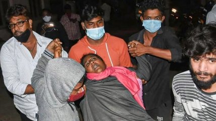 «Загадочная» болезнь отправила сотни людей на больничные койки в Индии