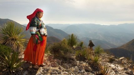 Коренные народы Мексики в ослепительных костюмах (Фото)