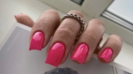 Який манікюр зробити навесні 2024