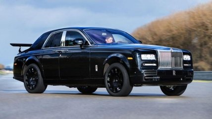 Rolls-Royce приступил к испытаниям своего кроссовера