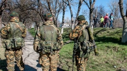 В оккупированном Крыму ФСБ обыскали дома крымских татар