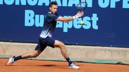 Стаховский не смог пробиться в основную сетку турнира в Будапеште