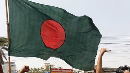 Похороны с почестями: В Бангладеш впервые официально проводили работницу секс-индустрии