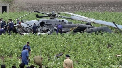 На учениях в Индии столкнулись 2 военных вертолета