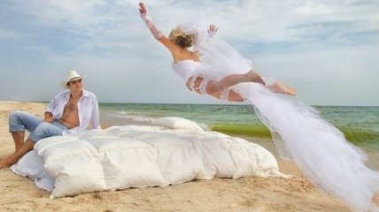 Смех до слез: какие фотографии точно не стоит делать на свадьбе 