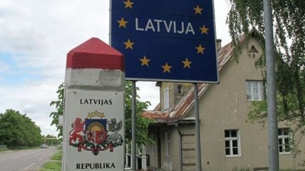 Латвия построит забор на границе с Беларусью 