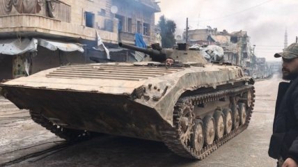 СМИ: Войска Асада захватили еще один город в Идлибе