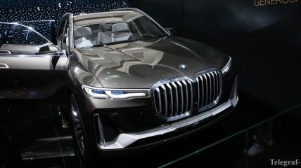 BMW X7 Dark Shadow Edition 2021: представлена эксклюзивная версия внедорожника (Фото)