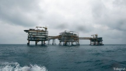 Страны Персидского залива довели суточную добычи нефти до рекорда