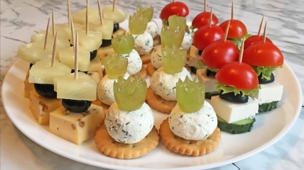 Три простых рецепта красивых канапе