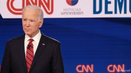 Кандидата в президенты США обвиняют в сексуальном домогательстве