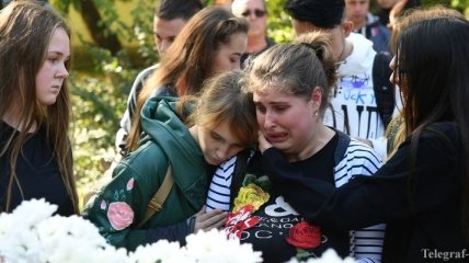 Массовое убийство в Керчи: что известно о родителях стрелка