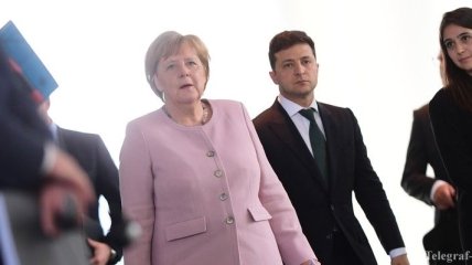 "Важно для людей": Зеленский рассказал Меркель о новых участках разведения сил