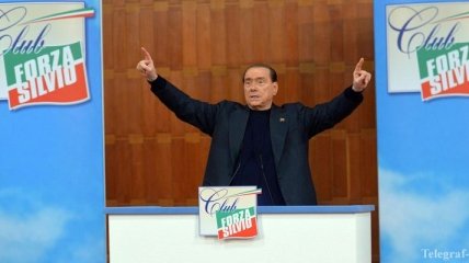 Берлускони не бросит "Милан"
