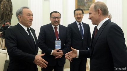 Путин и Назарбаев поговорили об Украине