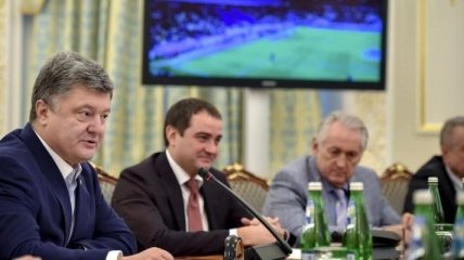 Порошенко рассказал о провокациях на матче "Динамо" - "Челси"