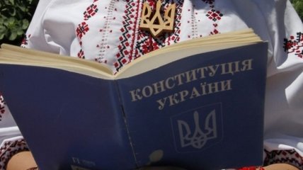 Порошенко: Единственным государственным языком будет украинский