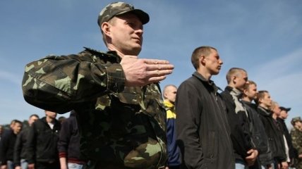 Из Харькова в армию призвали около 200 военнообязанных