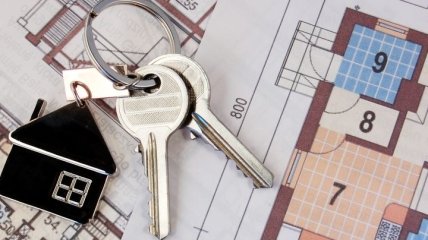 17 работников ДСНС получили ключи от квартир в Днепропетровске