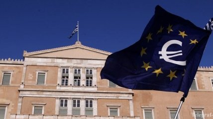 СМИ: Кредиторы планируют выделить деньги Греции в августе