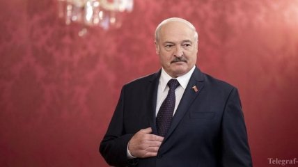 Лукашенко предупредил европейцев об "опасности" демократии 