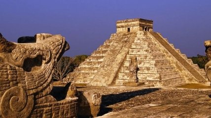 Под пирамидой в священном городе майя нашли озеро