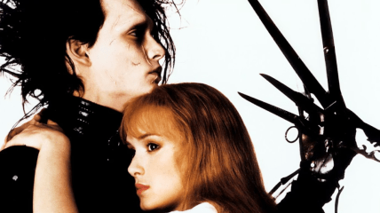 Так, ви не помилилися: це Джойс Байєрс із "Дивних див" у 18-річному віці