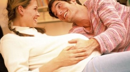 Специалисты рассказали, почему происходит изменение настроения во время беременности