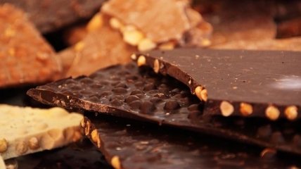 Вчені розповіли про користь і шкоду шоколаду
