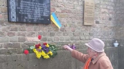 В концлагере Равенсбрюк почтили убитых украинок